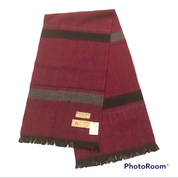 Givenchy Accessories - Givenchy monsieur 100% lambswool Vintage scarf